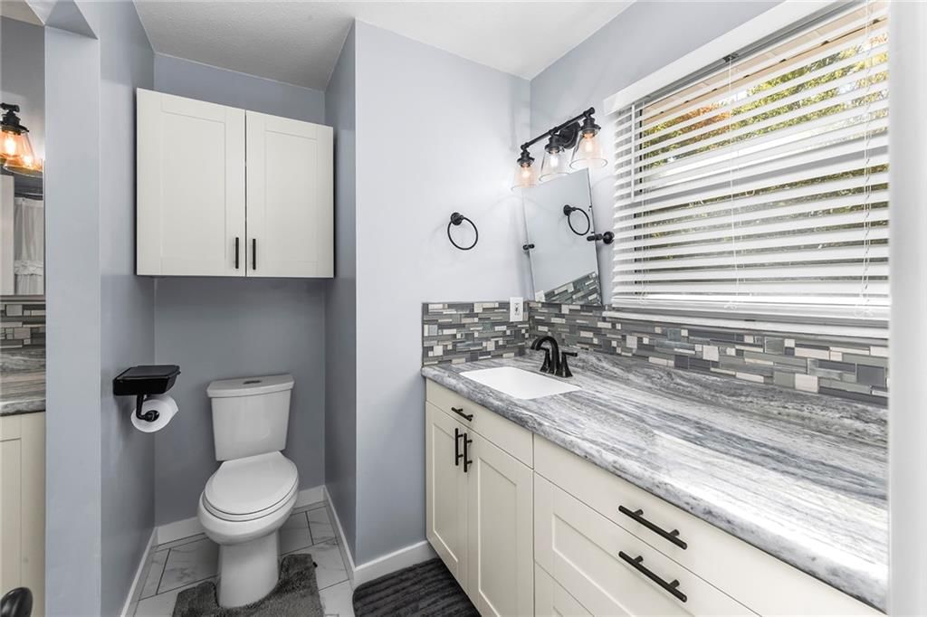 1316 SE Knightsbridge Street — photo 16
