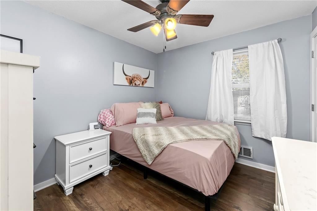 1316 SE Knightsbridge Street — photo 21