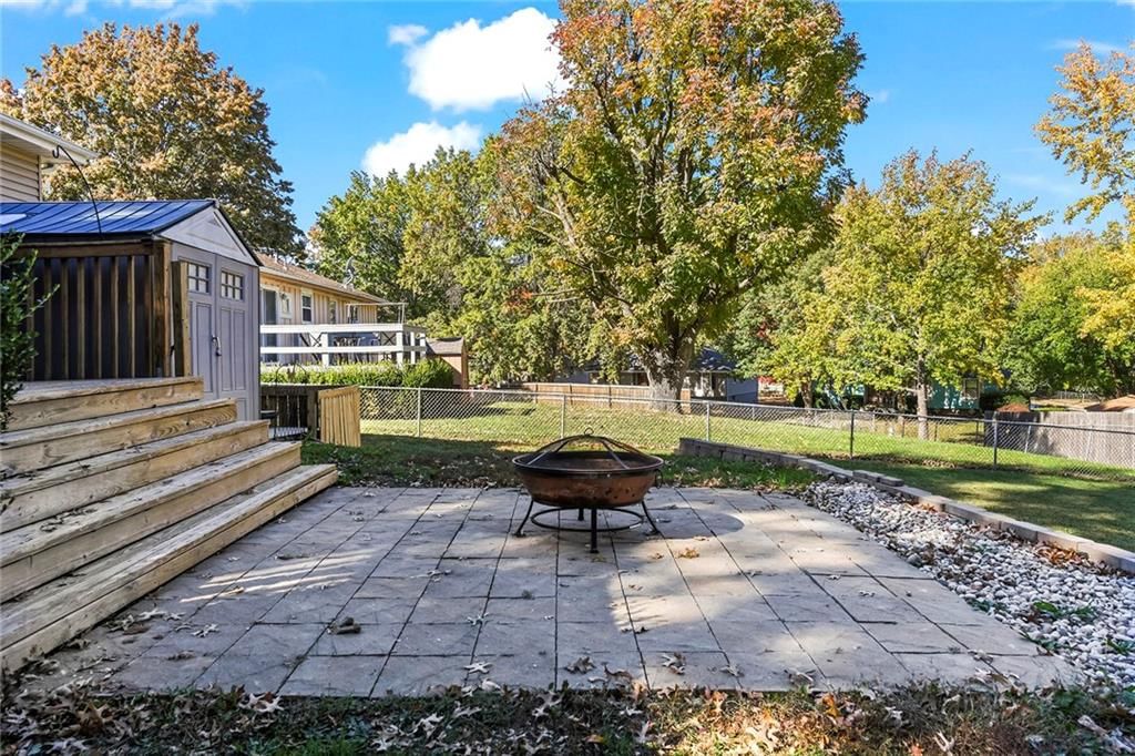 1316 SE Knightsbridge Street — photo 31