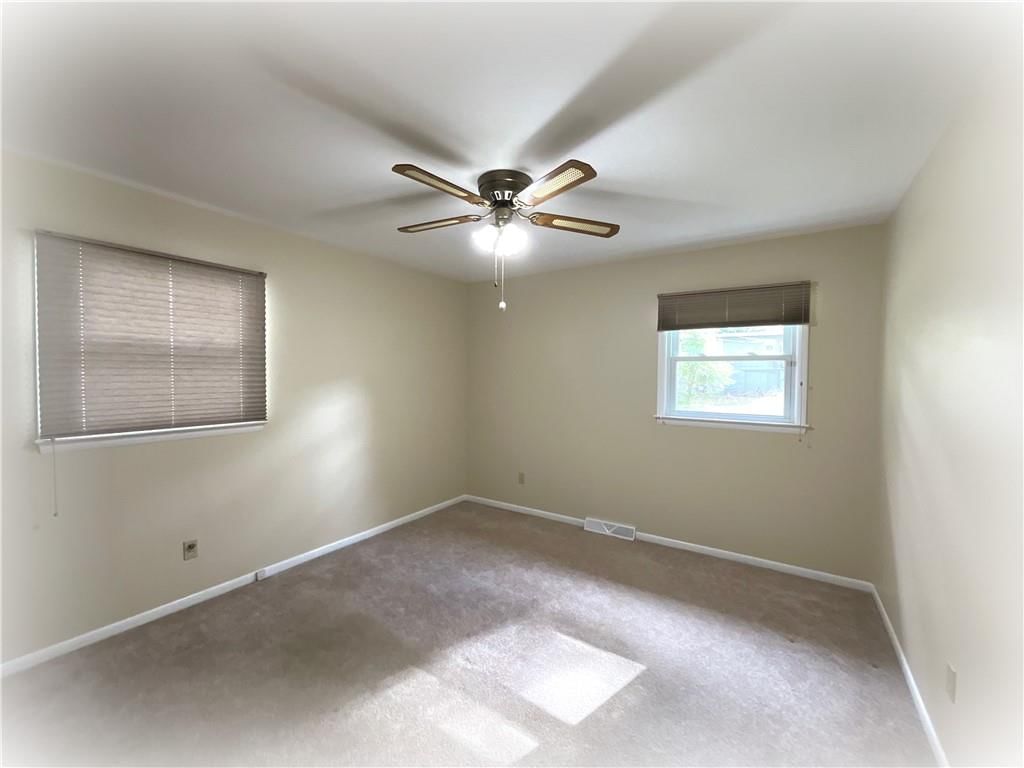 1711 Seneca Street — photo 9