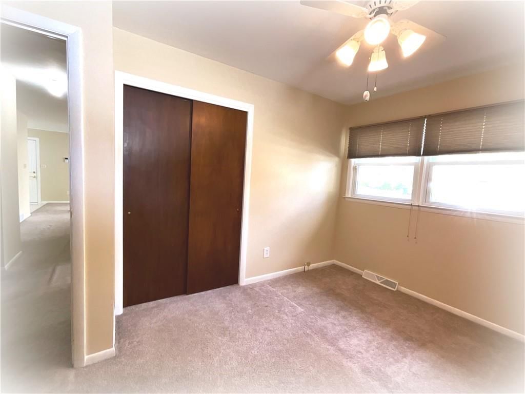 1711 Seneca Street — photo 15