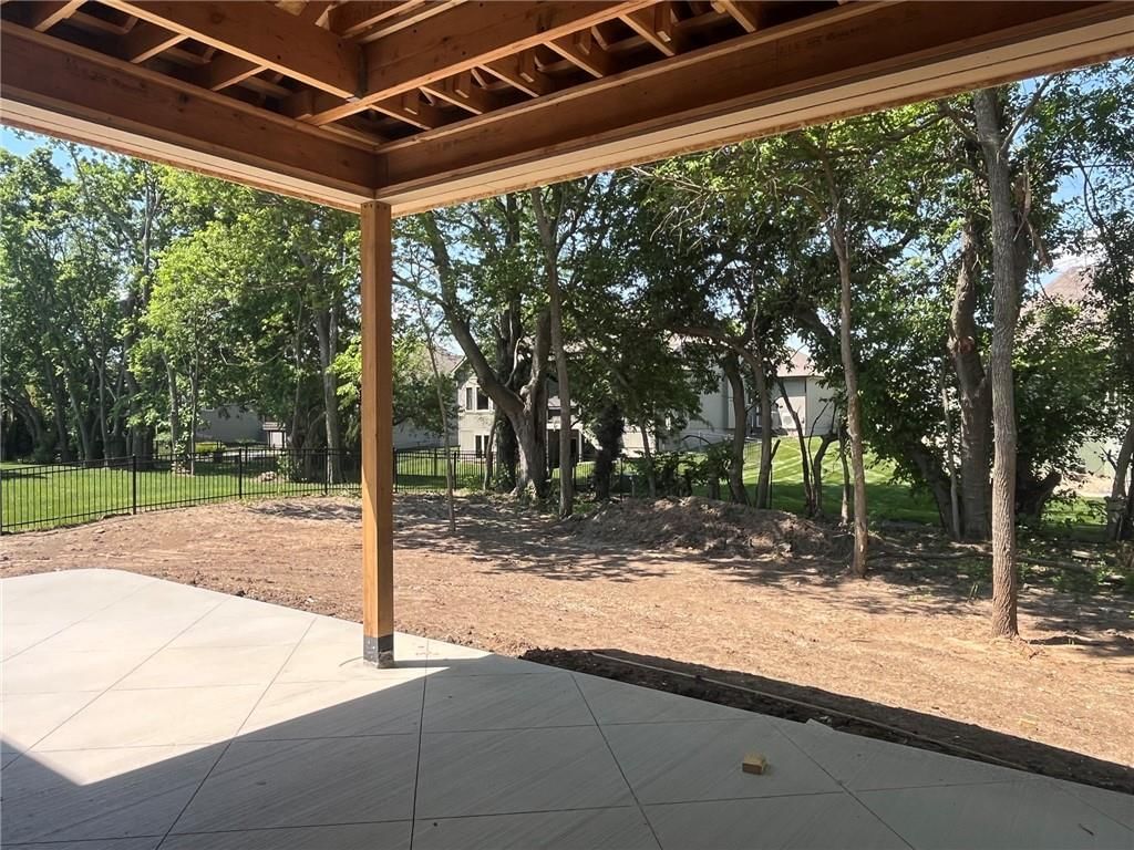 16800 Parkhill Street — photo 44