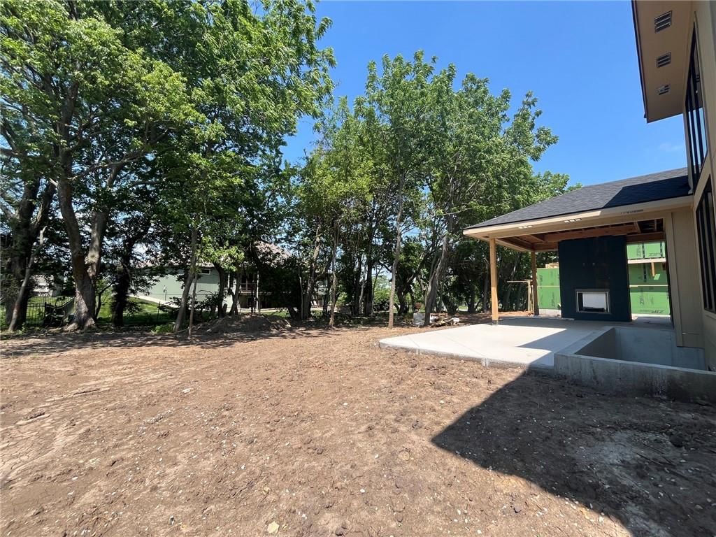 16800 Parkhill Street — photo 53