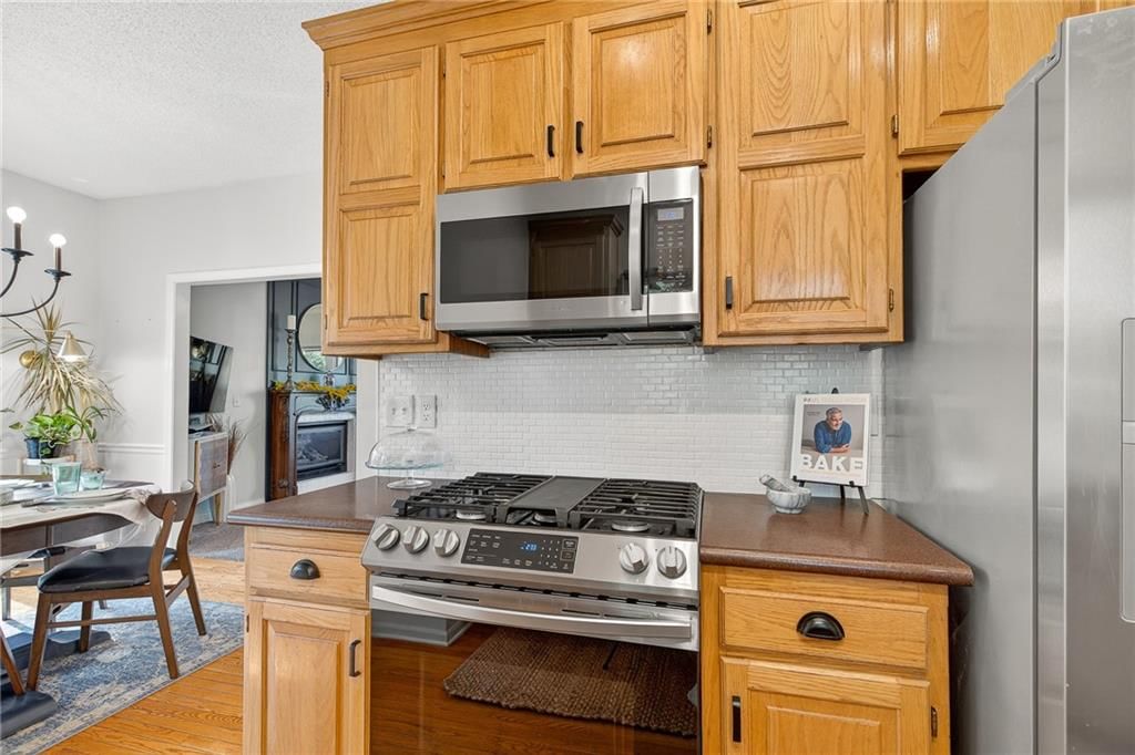 34275 W 84 Terrace — photo 14