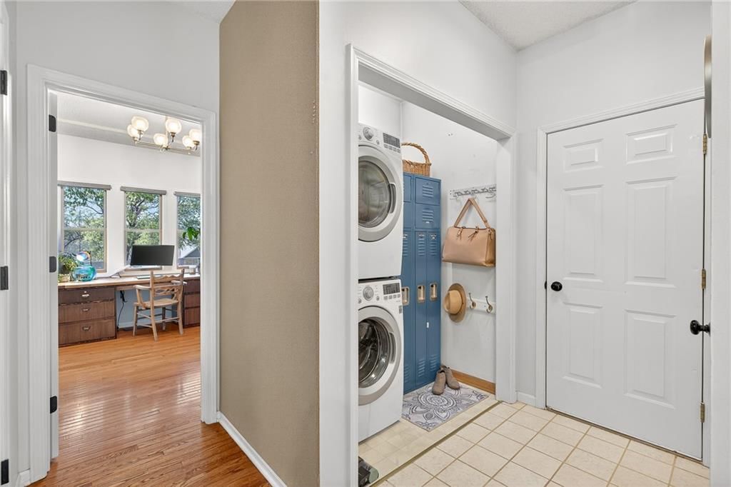 34275 W 84 Terrace — photo 18