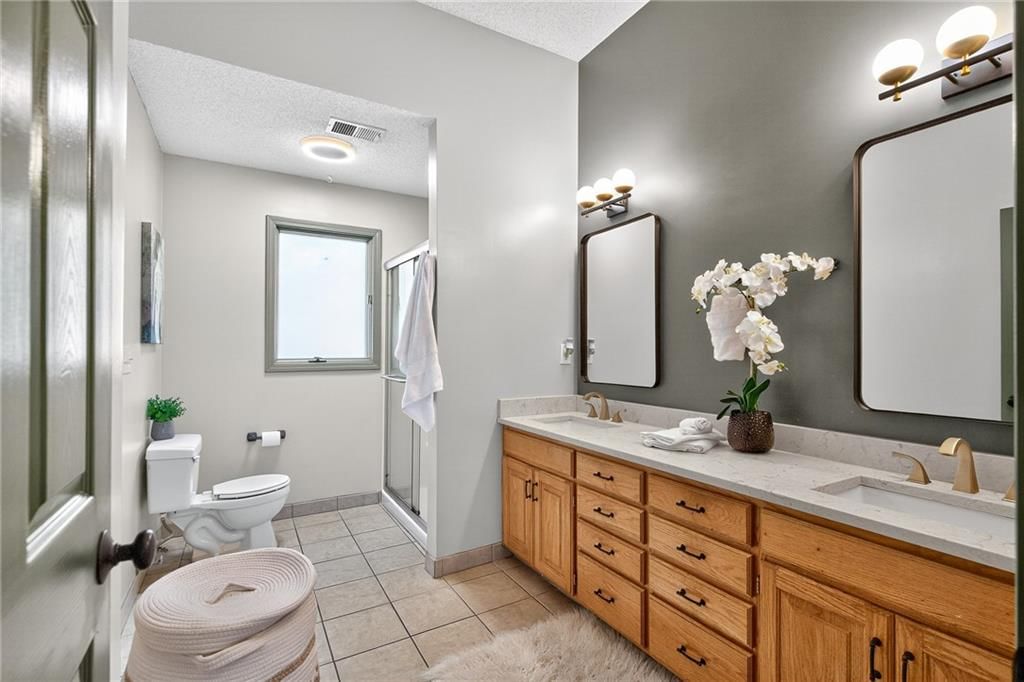 34275 W 84 Terrace — photo 28