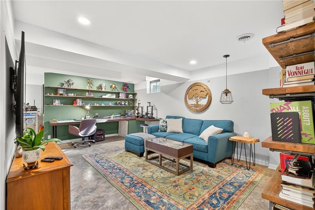 34275 W 84 Terrace — photo 30