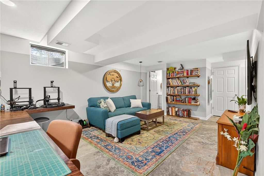 34275 W 84 Terrace — photo 31