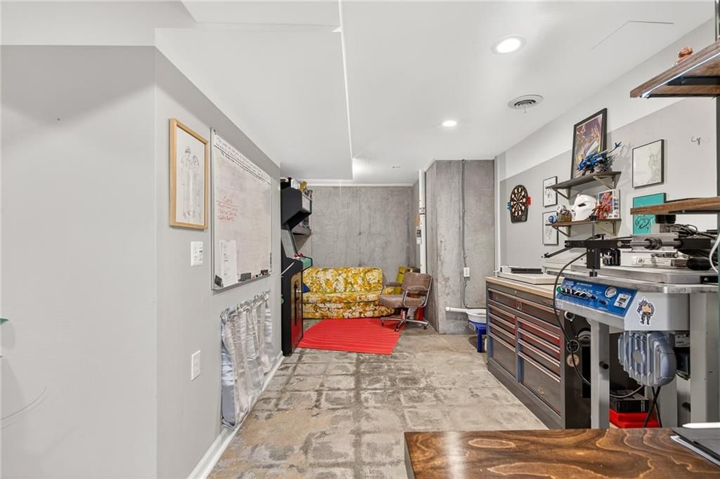 34275 W 84 Terrace — photo 32