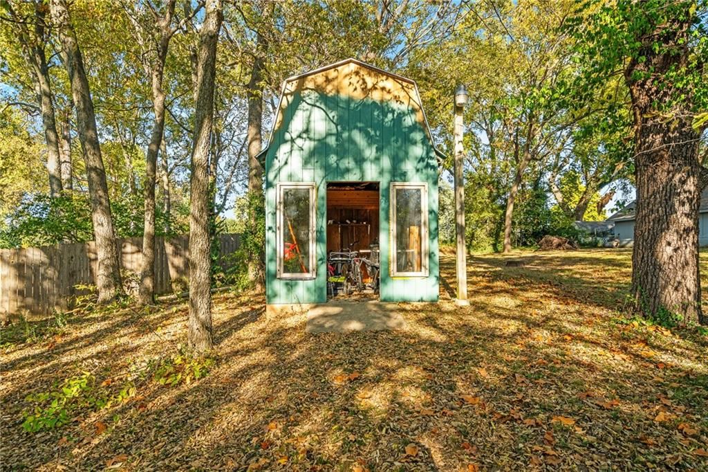 34275 W 84 Terrace — photo 37