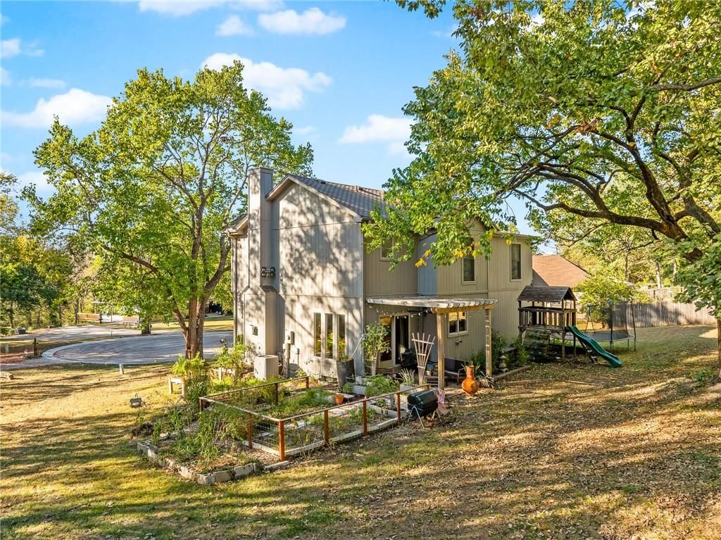 34275 W 84 Terrace — photo 46