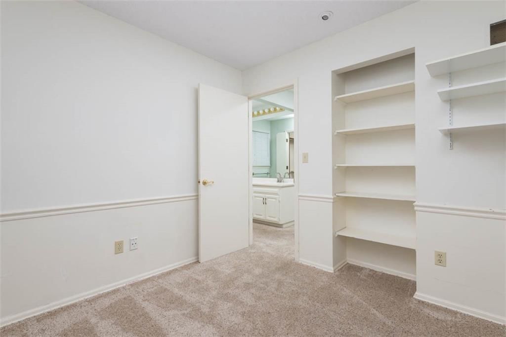 Photo 23 of 40 - 509 NW 41st Street