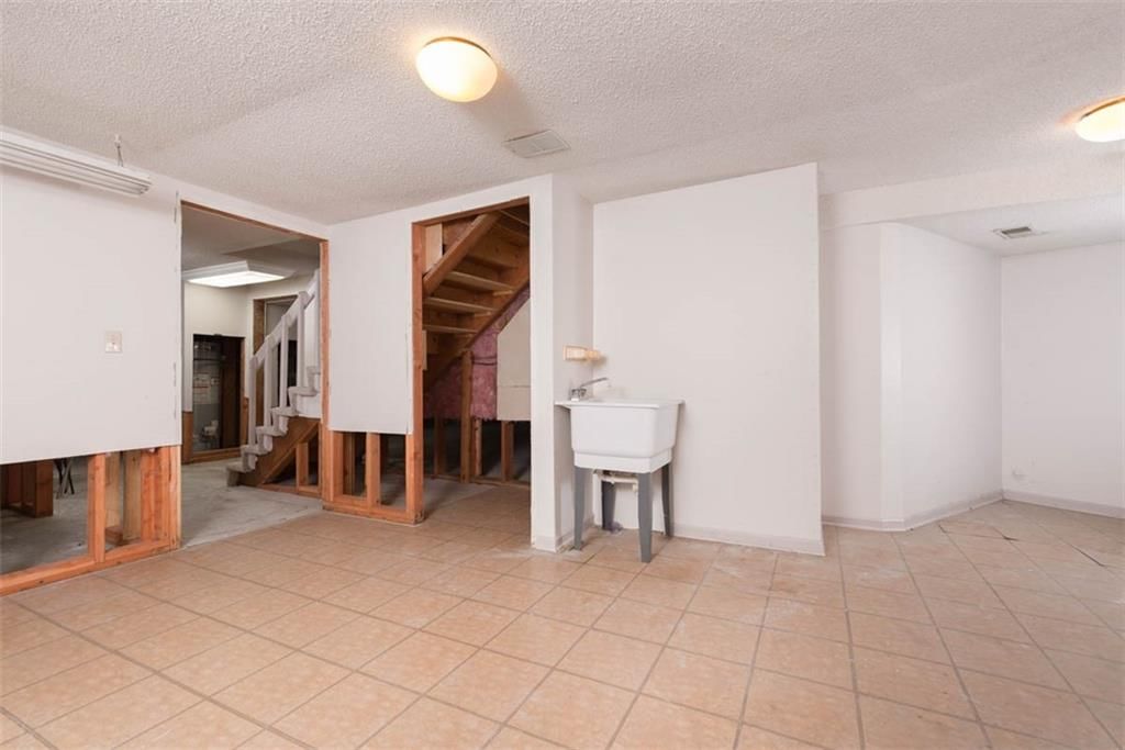 Photo 34 of 40 - 509 NW 41st Street