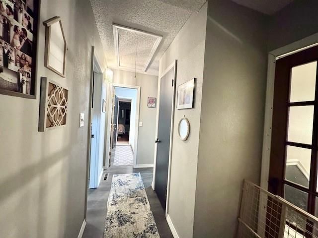 Photo 20 of 31 - 848 N Jefferson N/A