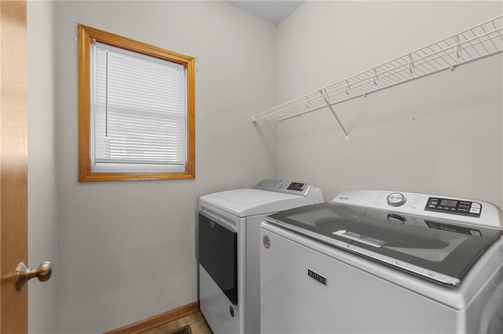 1123 SW Hoke Drive — photo 24