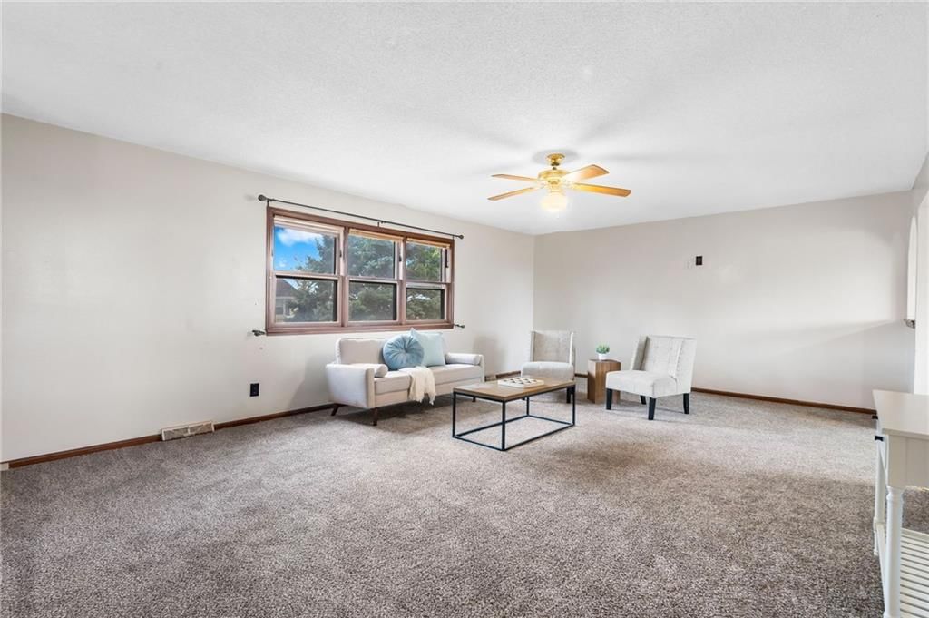 808 SW 3rd Street — photo 5