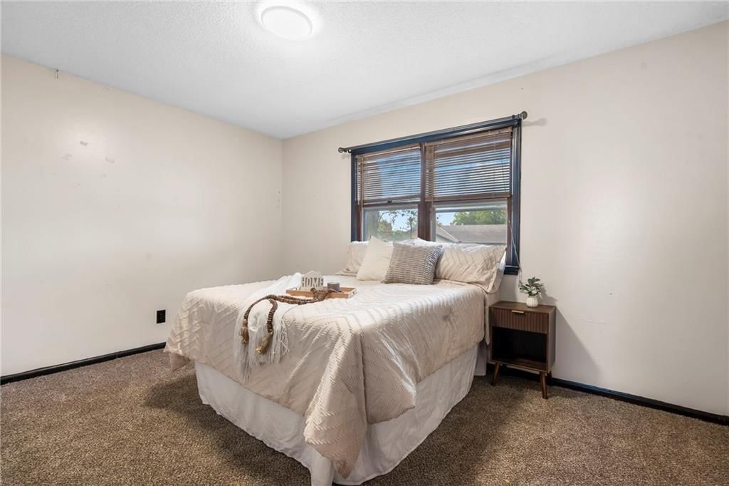808 SW 3rd Street — photo 14
