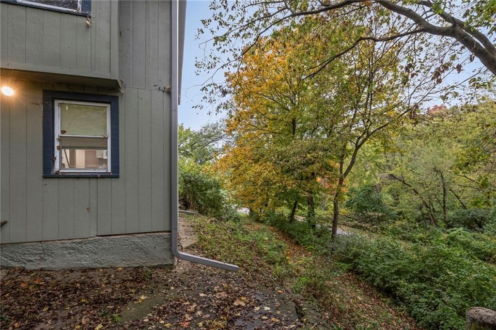 11534 Gill Street — photo 27