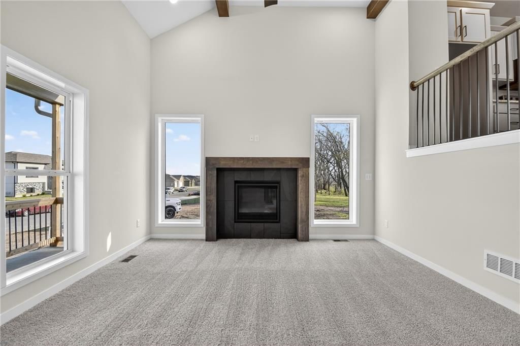 1336 N Holland Drive — photo 8