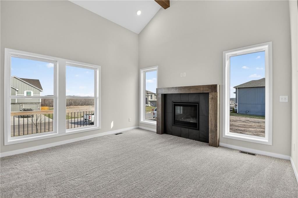 1336 N Holland Drive — photo 9