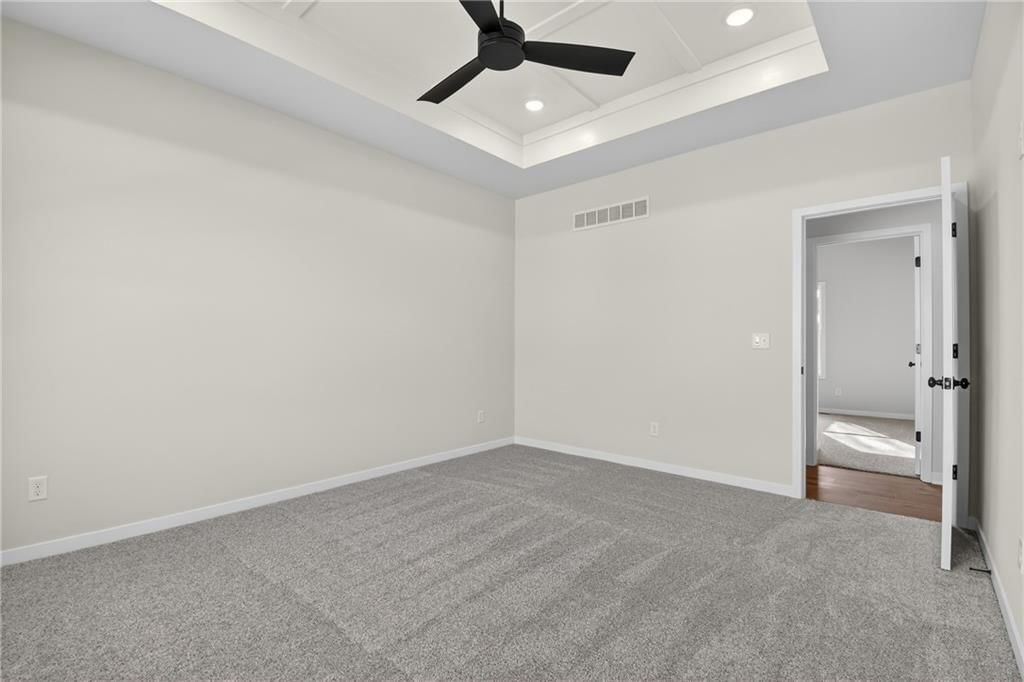 1336 N Holland Drive — photo 22
