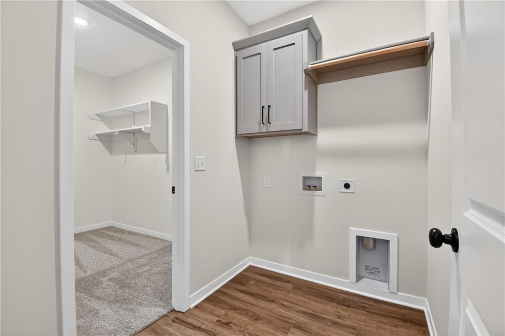 1336 N Holland Drive — photo 26