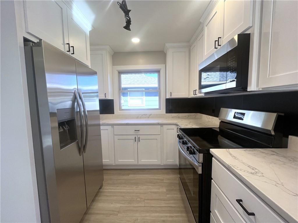 239 Southwest Drive — photo 6