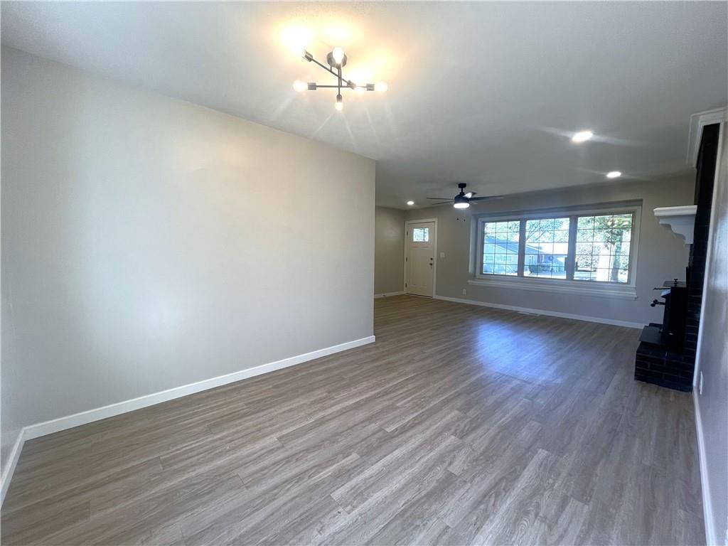 239 Southwest Drive — photo 7