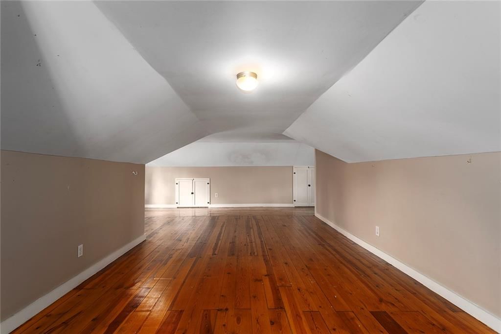400 E Main Street — photo 30