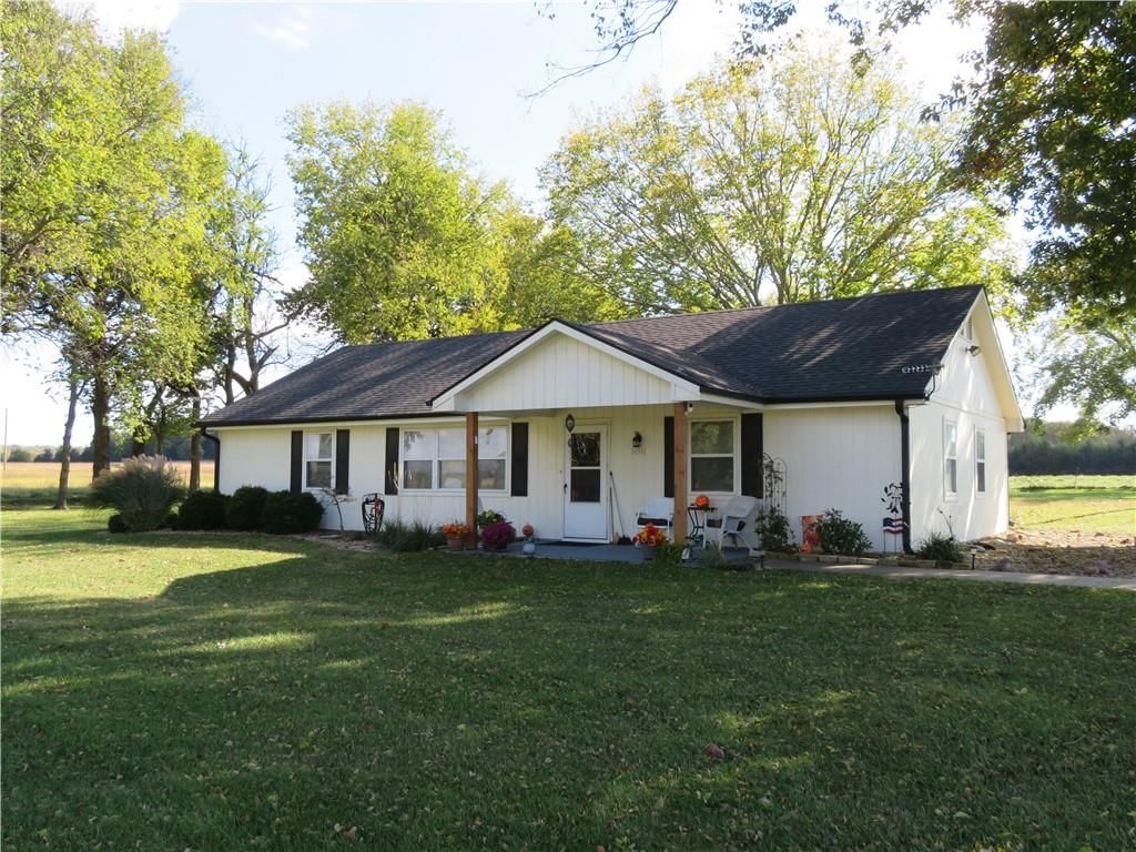 34361 W 363rd Street, Osawatomie, KS