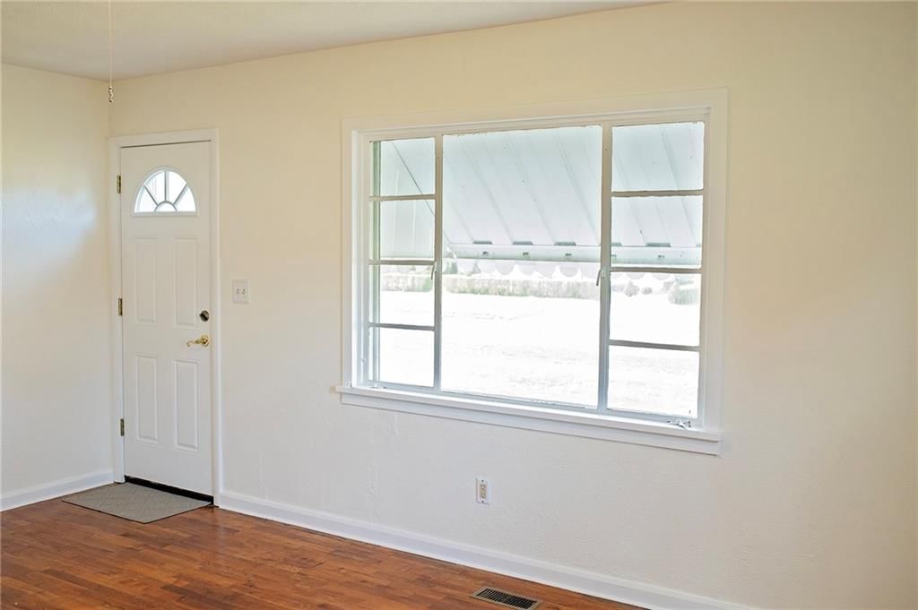 603 S Sycamore Street — photo 6