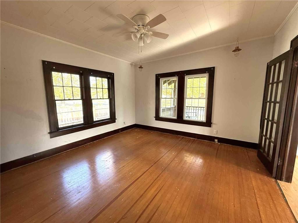 513 N Park Street — photo 3