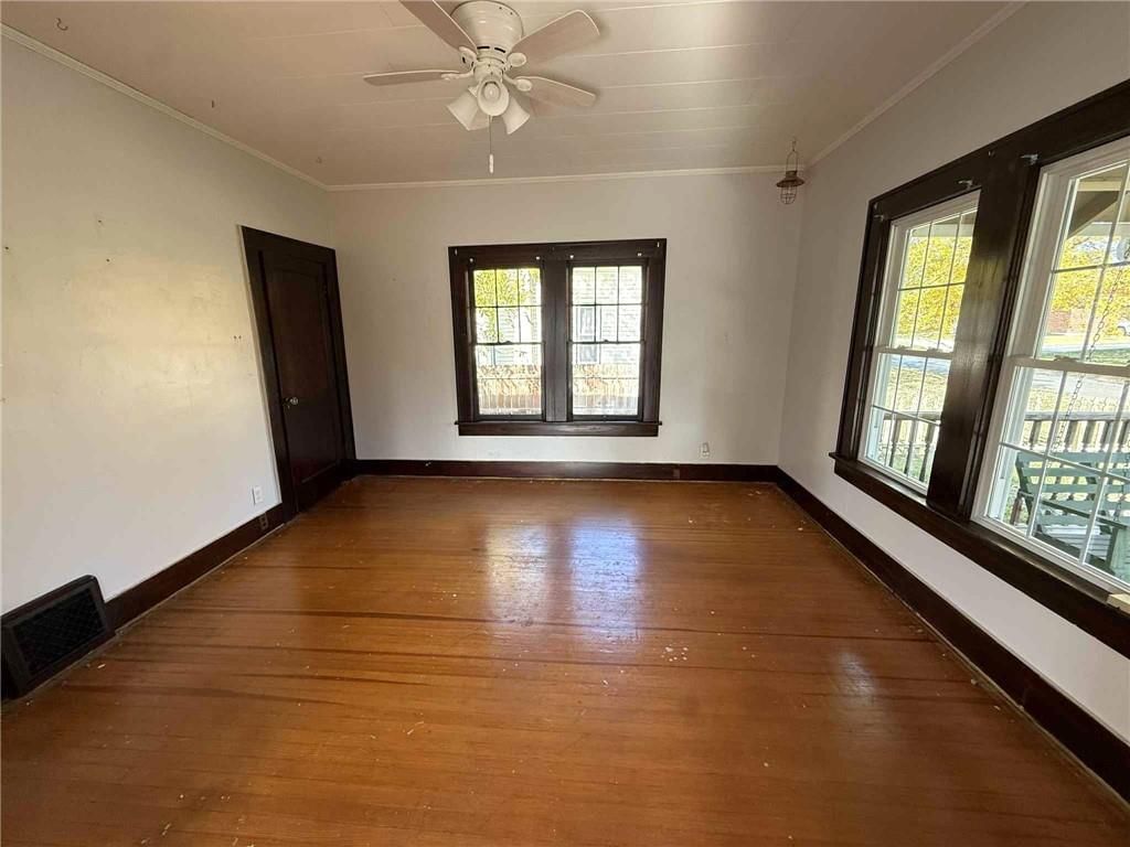 513 N Park Street — photo 4