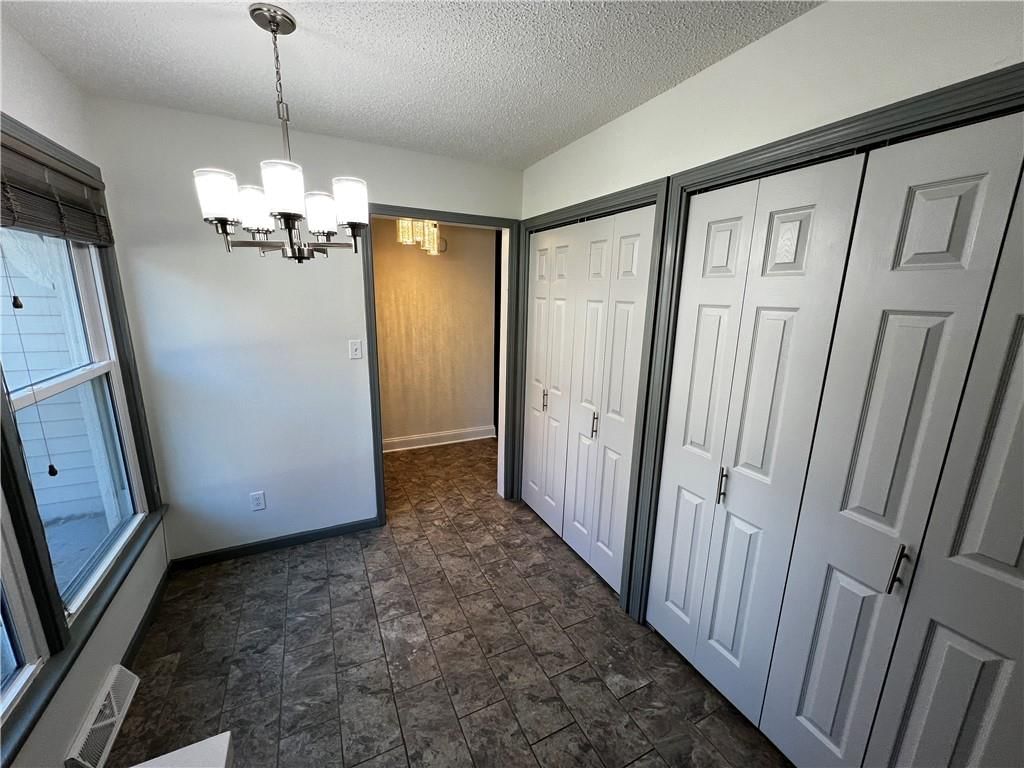 2106 SW Still Meadows Lane — photo 11