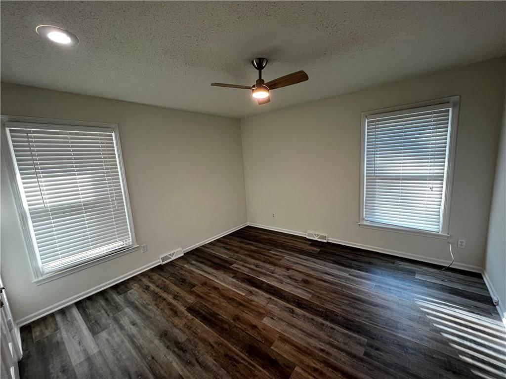 2106 SW Still Meadows Lane — photo 14