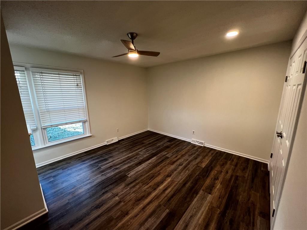 2106 SW Still Meadows Lane — photo 15