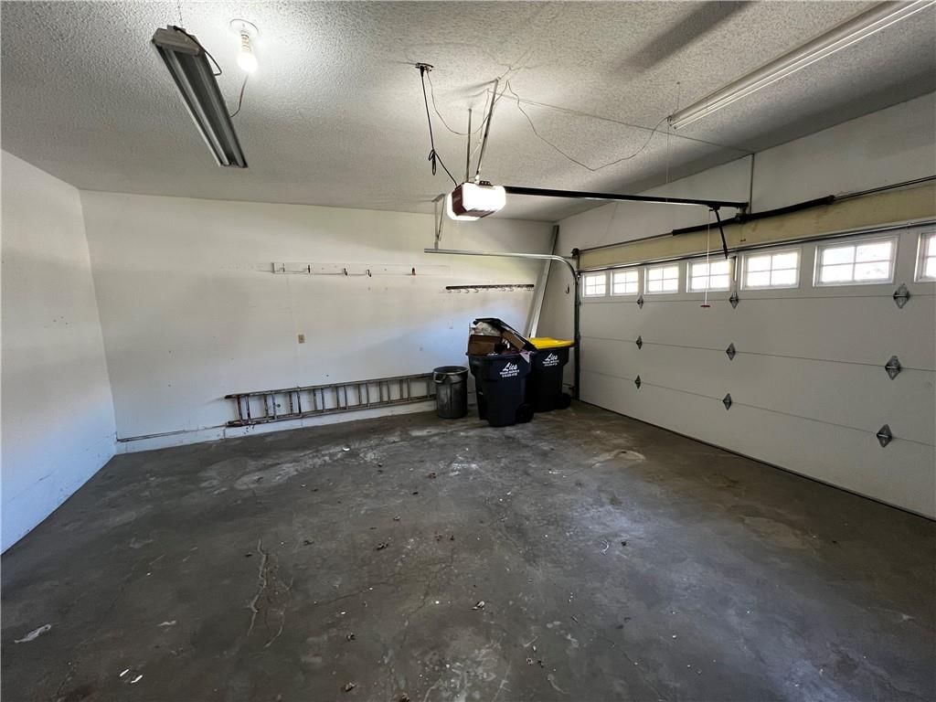 2106 SW Still Meadows Lane — photo 33