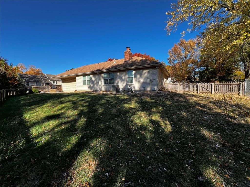 2106 SW Still Meadows Lane — photo 35