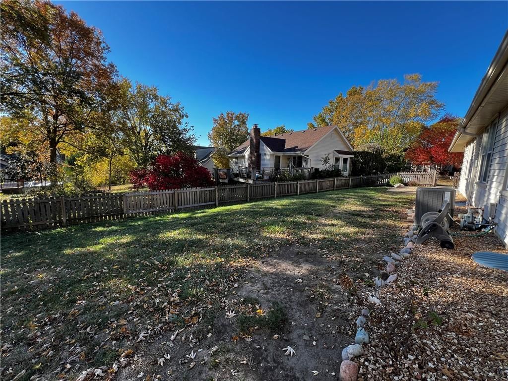 2106 SW Still Meadows Lane — photo 37