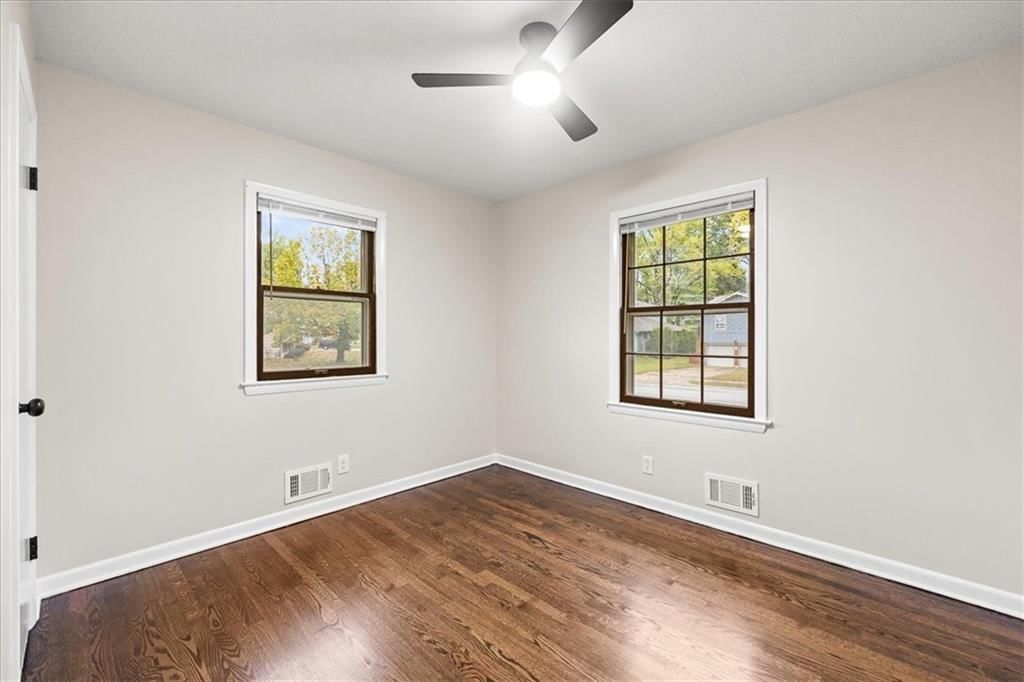 5026 Hawthorne Avenue — photo 13