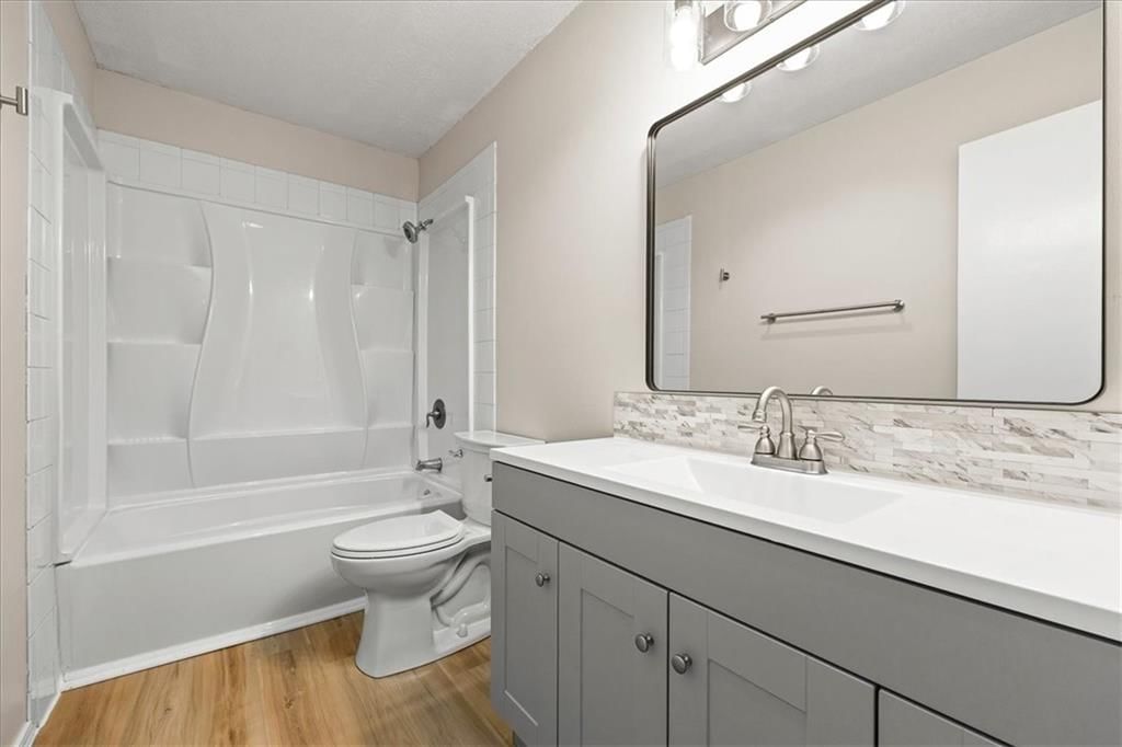 5026 Hawthorne Avenue — photo 15