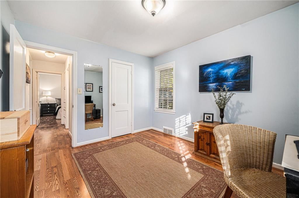 8201 Ward Parkway — photo 17