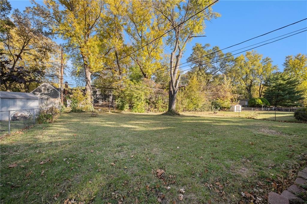 8201 Ward Parkway — photo 23