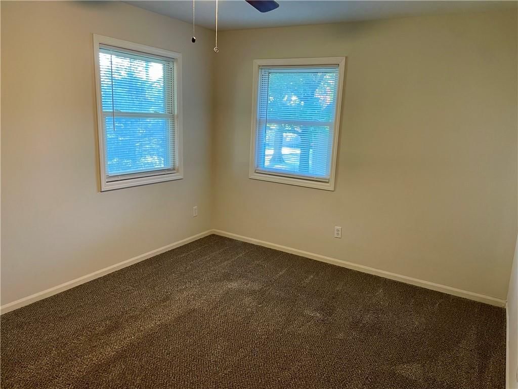 409 E Burns Street — photo 16