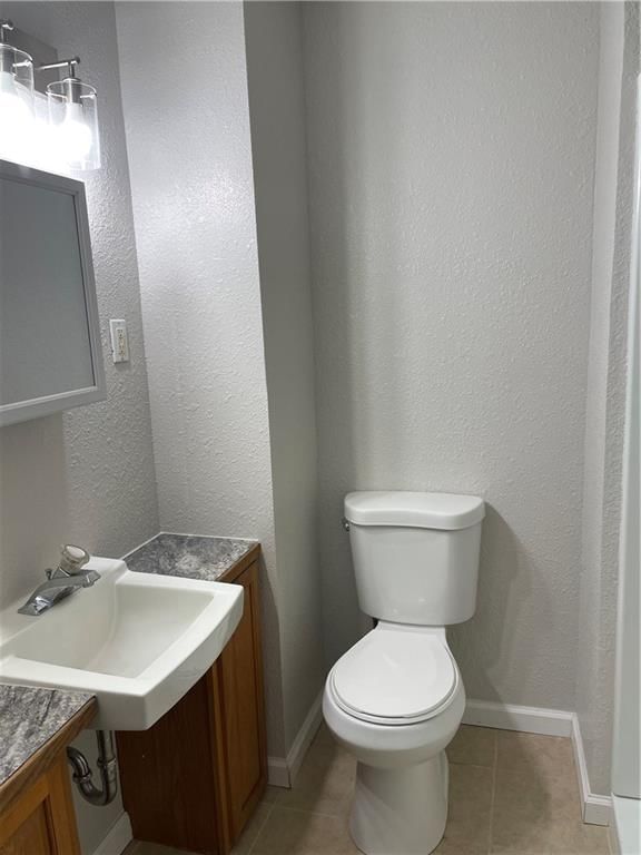 409 E Burns Street — photo 17