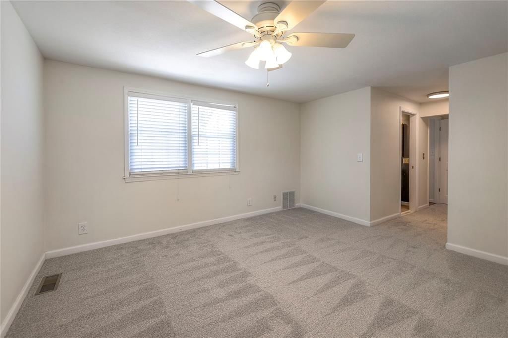 6733 Rockhill Road — photo 30