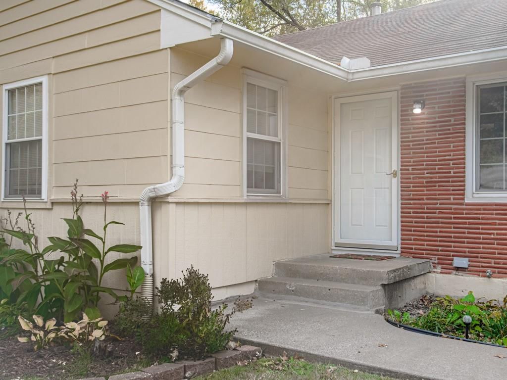 4609 NE 43rd Terrace, Kansas City, MO