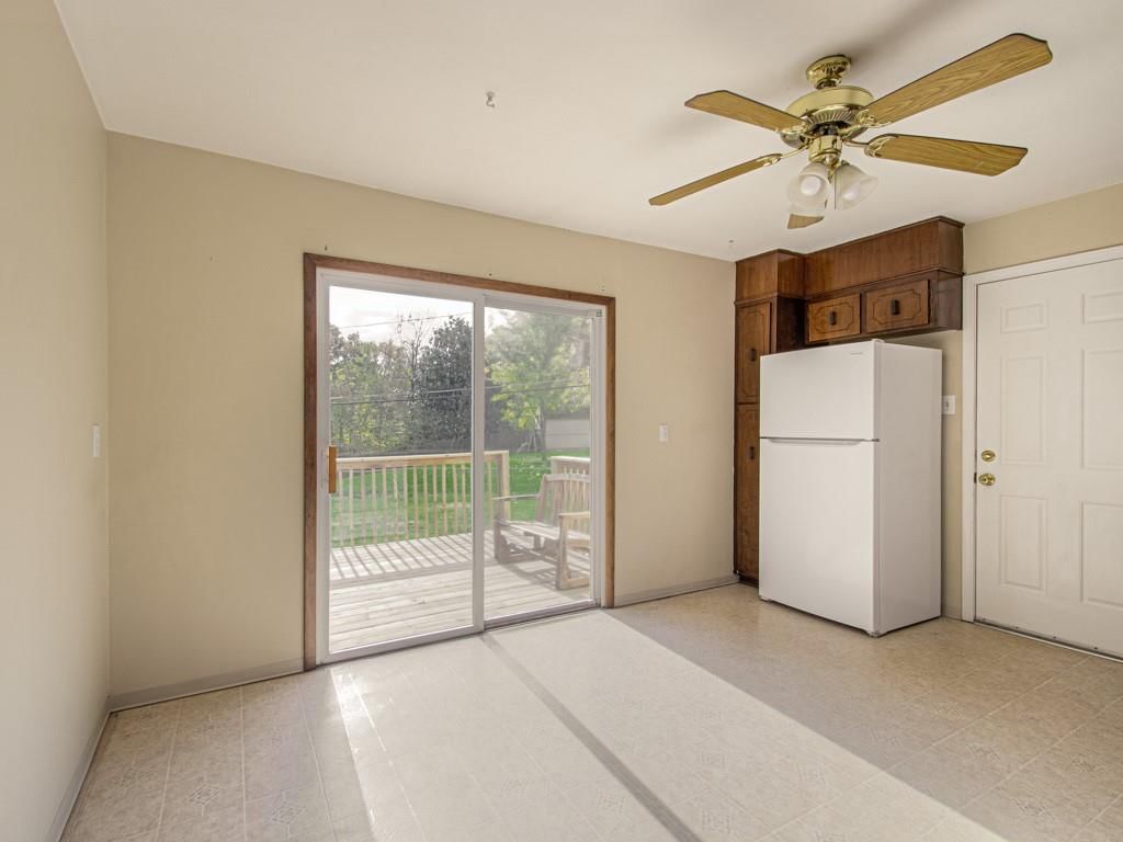 4609 NE 43rd Terrace — photo 9