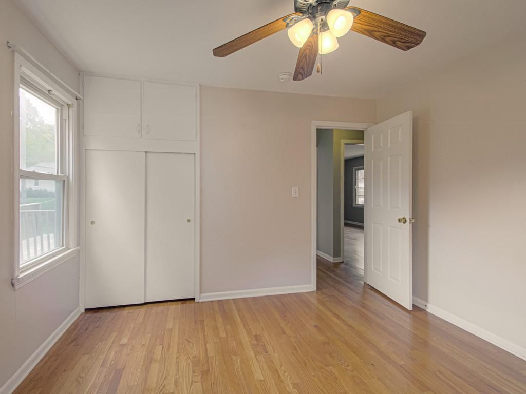 4609 NE 43rd Terrace — photo 13