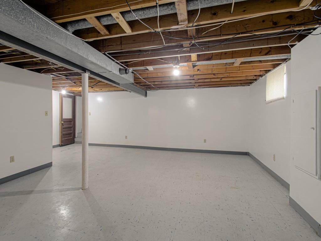 4609 NE 43rd Terrace — photo 22